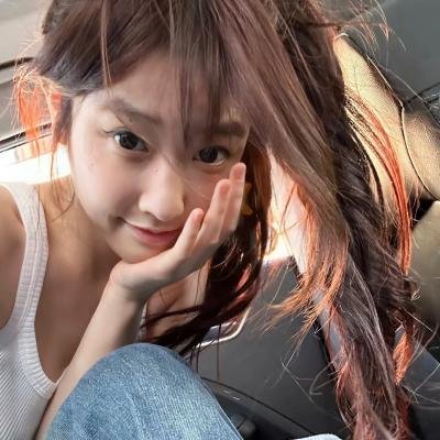阿姆斯壮谎言封面